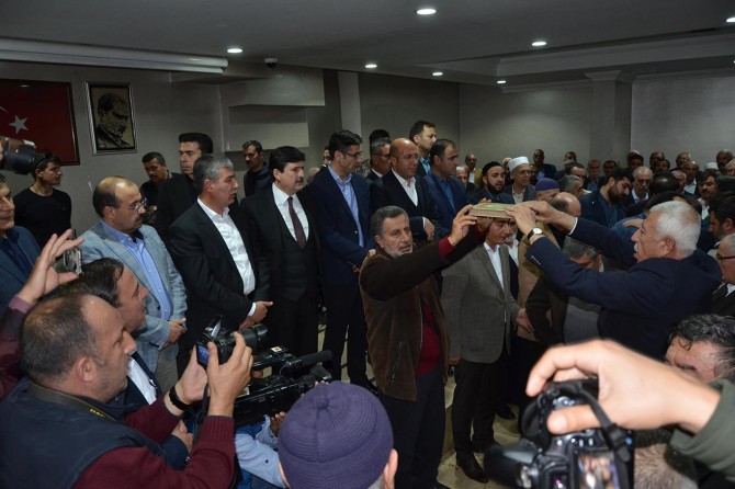 Bitlis'te kan davalı iki aile barıştı