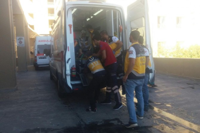 Panelvanın çarptığı çocuk ağır yaralandı