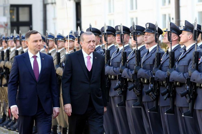 Erdoğan Polonya'da