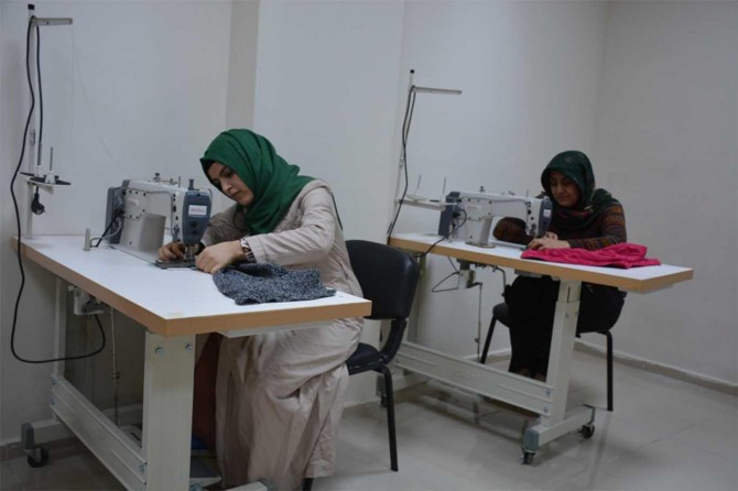 Kadınlara iş sahibi olabilme imkânı sağlanıyor