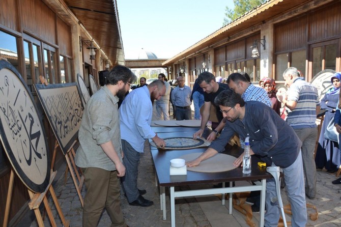 Adıyaman camileri Hüsn-i Hat yazılarına kavuşuyor