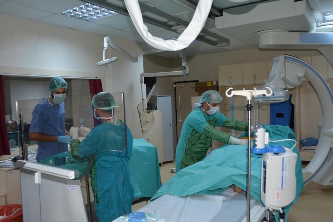 DÜ’ye her ilden hasta geliyor