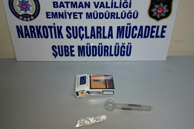 Üzerinde metamfetamin maddesi ele geçirilen kişi gözaltına alındı