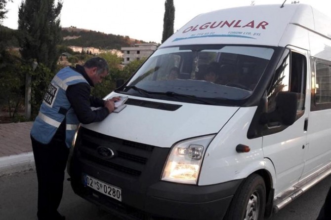 Adıyaman’da servis araçları denetleniyor