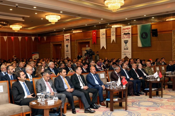 Van'da deprem çalıştayı başladı