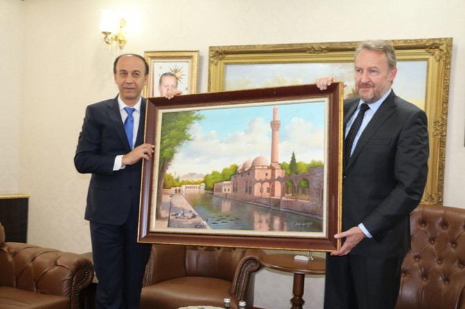 Bilge Kral’ın oğlu Bakir İzzetbegoviç Şanlıurfa’da