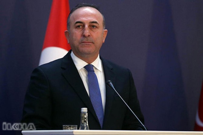 Minister Çavuşoğlu speaks with his British counterpart