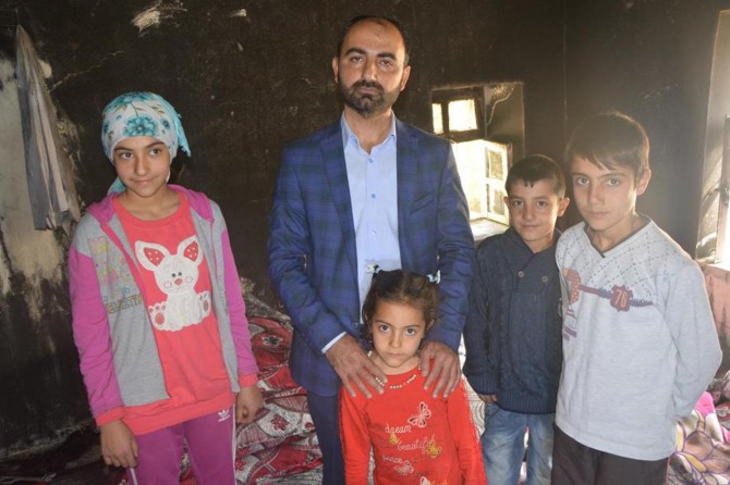 HÜDA PAR’dan Batman Kozluk'ta evi yanan mağdur aileye ziyaret