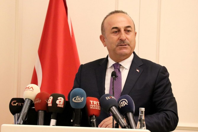 "Suriye'nin toprak bütünlüğünü korumak için siyasi çözüm önemlidir"