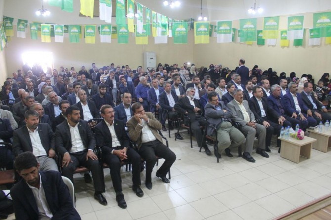 ​HÜDA PAR Şanlıurfa ilçe kongrelerini tamamladı