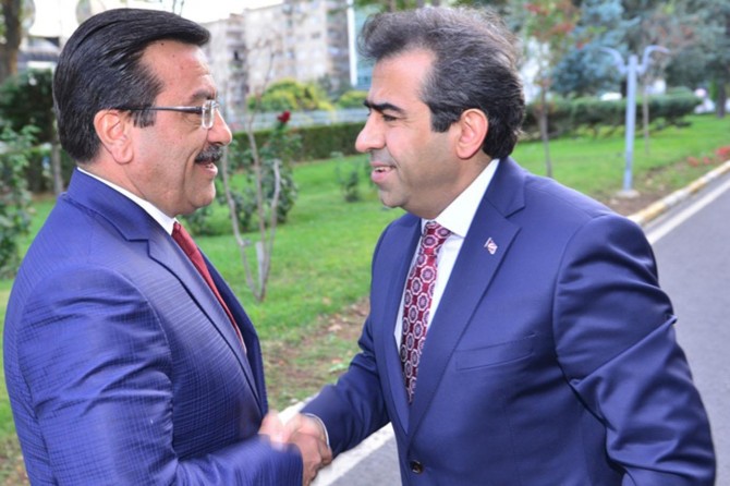 Görevdeki birinci yılını dolduran başkana Validen ziyaret