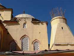 Depremden Sonra Camiler Sahipsiz Kaldı