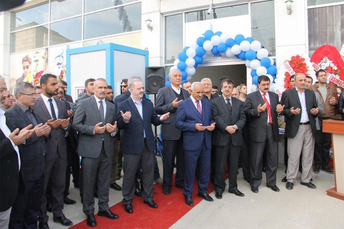 ​Van'da 2 milyon liralık tekstil fabrikası kuruldu