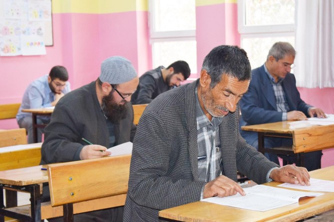 Malatya'da Kur'an âşıklarının sınav heyecanı