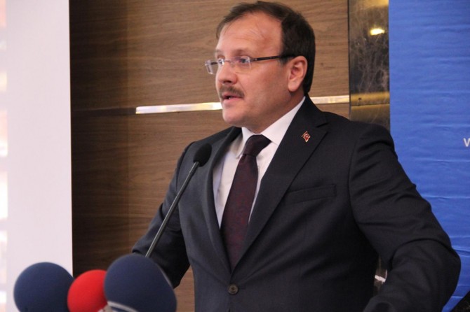 "Sur'da 12'si vakıf 14 tarihi eser yakılıp yıkıldı"