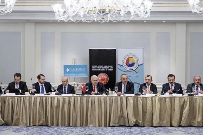 Yıldırım, iş dünyasıve Musevi toplumu temsilcileri ile görüştü