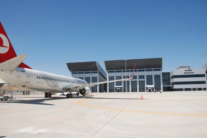 Batman'da 49 bin kişi uçakla yolculuk yaptı