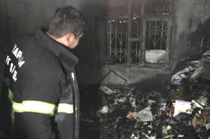 Mardin Nusaybin'de yangın nedeniyle ev küle döndü