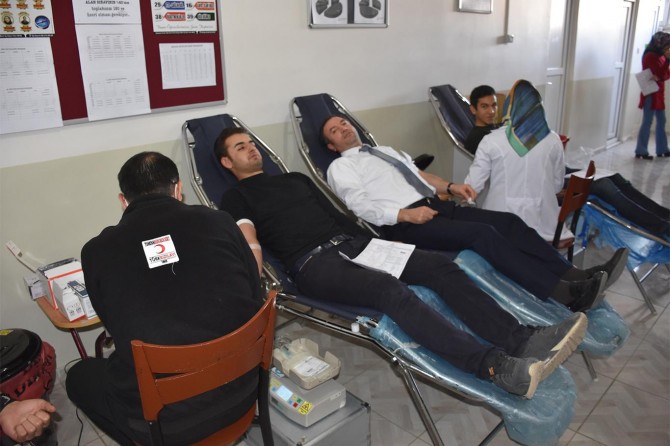 Soğuk hava kan bağışına engel değildir