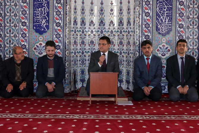 Gençlerimizi ilim ve irşad yuvası camilerimizle buluşturalım