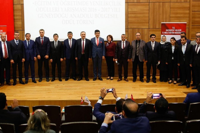"Eğitim ve Öğretimde Yenilikçilik Ödülleri" Gaziantep'te verildi