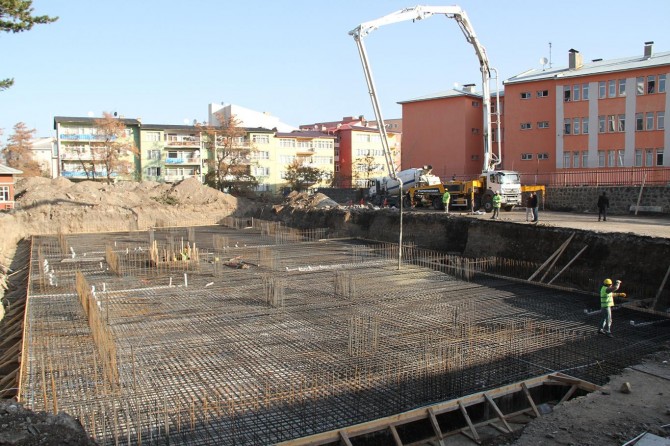 Erzurum'a yeni eğitim yuvaları