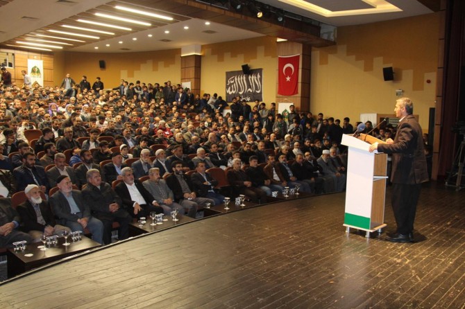 Hz. Osman'ın fedakârlığı, infak ve tasadduk anlayışı en muhtaç olduğumuz şeylerden biri