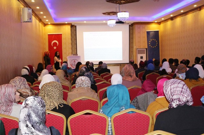 Suriyeli velilere ‘Aile eğitimi’ verildi