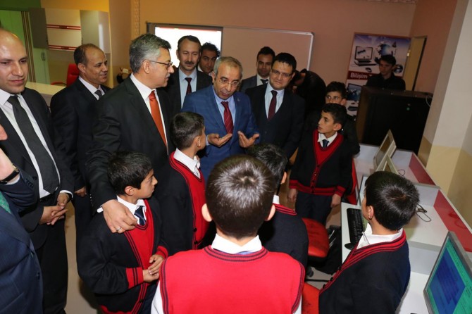 Van Gürpınar’da Kodlama ve Robotik Teknoloji Merkezi