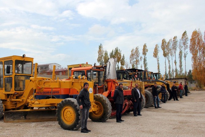 Van'da 172 iş makinasıyla karla mücadele edecek