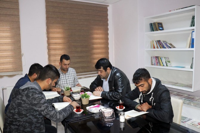 Eski uyuşturucu bağımlısından örnek davranış