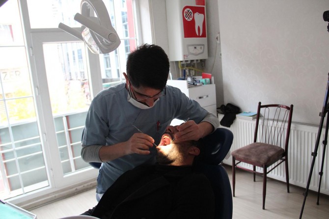 Uzmanlardan ağız ve diş sağlığı tavsiyeleri