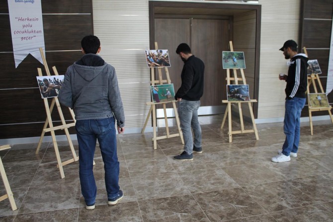 ​Muş Alparslan Üniversitesinde Arakan temalı fotoğraf sergisi