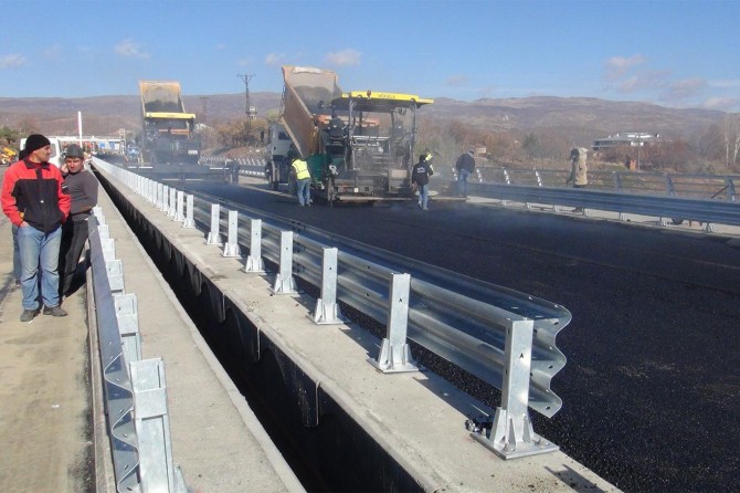 Yayalara açılan Çapakçur Viyadük’ü araç trafiğine açılacak