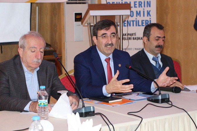 "Herkesi kapsayan herkesi kucaklayan bir büyümenin sağlanması lazımdır"