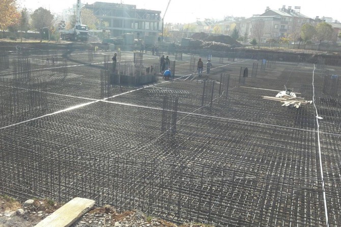 Bingöl'deki Selahattin-i Eyyubi Camii yardım bekliyor