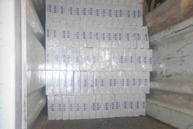 Hakkari'de 11 bin paket gümrük kaçağı sigara ele geçirildi