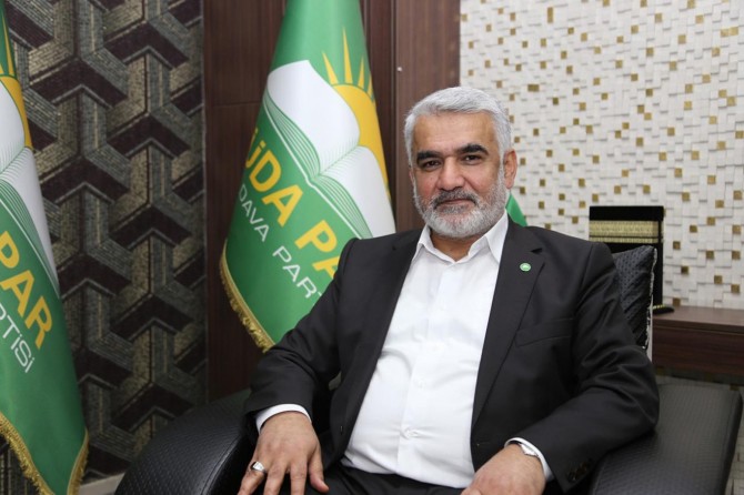 Zekeriya Yapıcıoğlu'ndan Mevlid Kandili mesajı