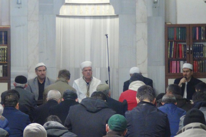 "Peygamberimize benzemek için gayret göstermeliyiz"