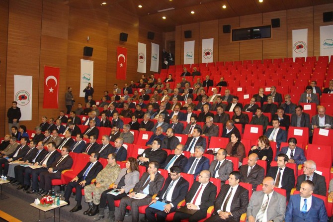 Sur'daki muhtarlarla toplantı yapıldı