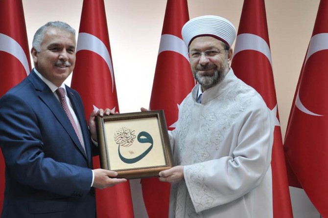 Diyanet İşleri Başkanı Erbaş Muş’ta