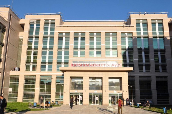 'ByLock' kullanan 2 şüpheli tutuklandı