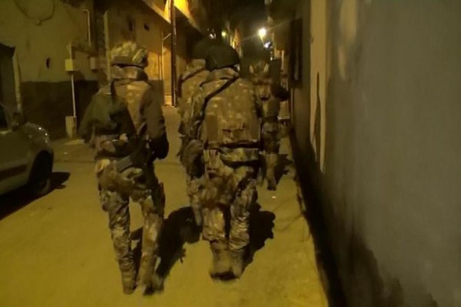 Gaziantep’te sosyal medyada PKK propagandasına 5 tutuklama