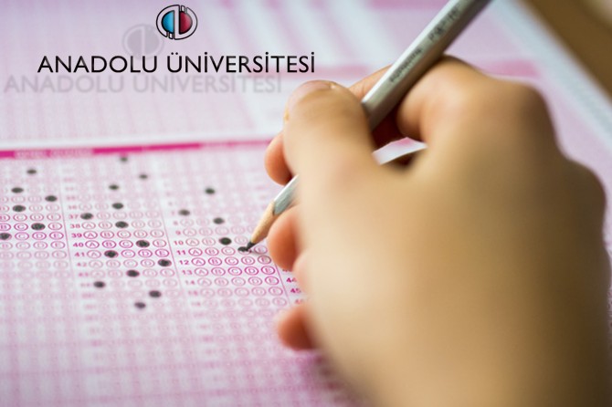 Encamên îmtîhanên perwerdehîya ji derve hatin eşkerekirin