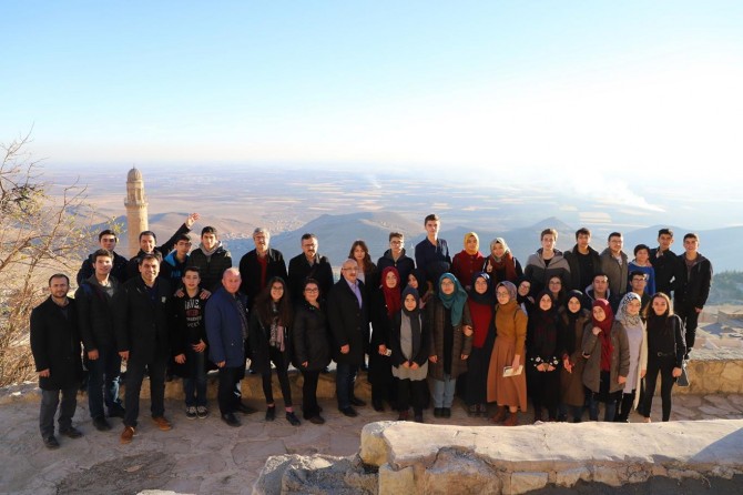 ​Çorumlu öğrenciler Mardin’i gezdi