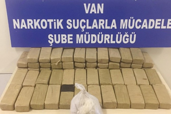 Van’da 34 kilogram eroin ele geçirildi