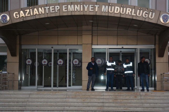 Gaziantep'te emekli maaşını çalan şüpheliler yakalandı
