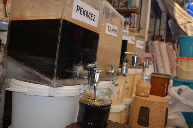 Güçlü bir bağışıklık için haftada iki kaşık tahin pekmez yiyin