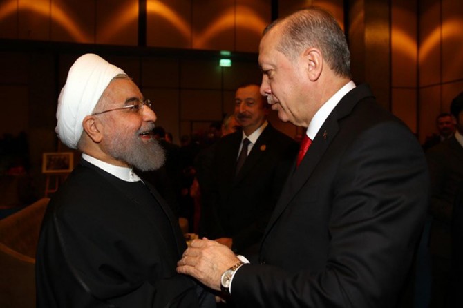 Cumhurbaşkanı Erdoğan Ruhani ile bir araya geldi