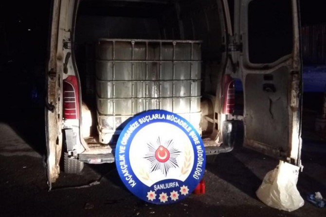 Şanlıurfa’da 9 bin litre gümrük kaçağı akaryakıt ele geçirildi